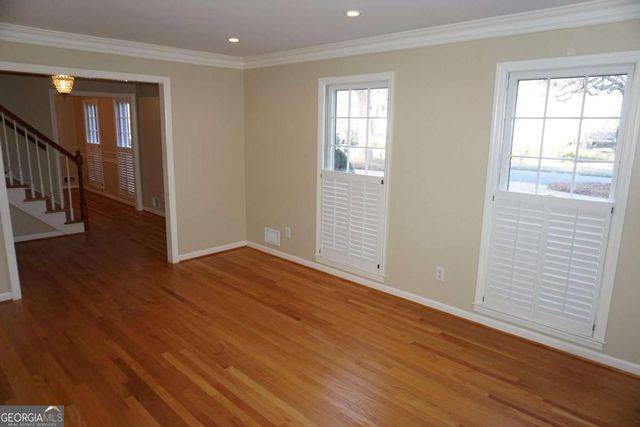 1140 Falstaff Drive, Roswell, GA 30076