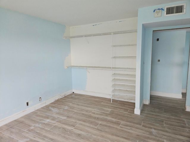 2500 NE 48TH Lane 301, Fort Lauderdale, FL 33308