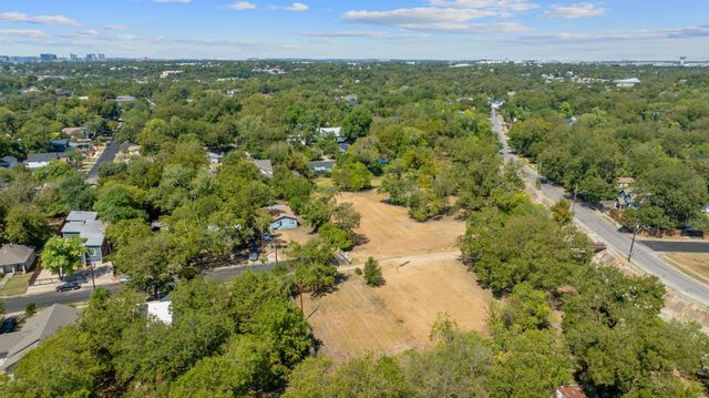 1135 Saucedo ST, Austin, TX 78721