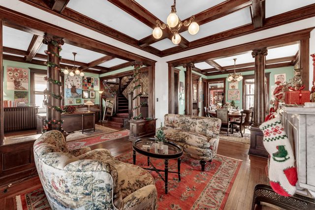 1414 N Benton Avenue, Springfield, MO 65802