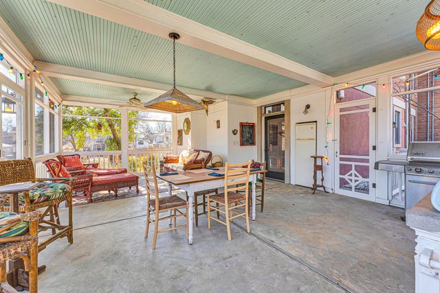 1414 N Benton Avenue, Springfield, MO 65802