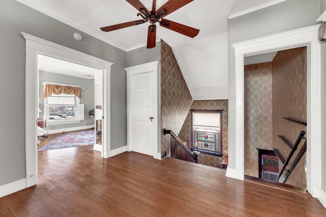 1414 N Benton Avenue, Springfield, MO 65802