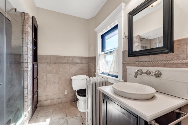 1414 N Benton Avenue, Springfield, MO 65802