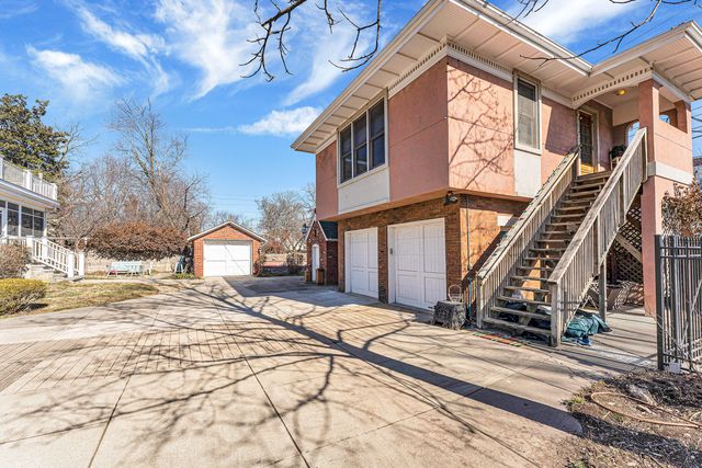 1414 N Benton Avenue, Springfield, MO 65802