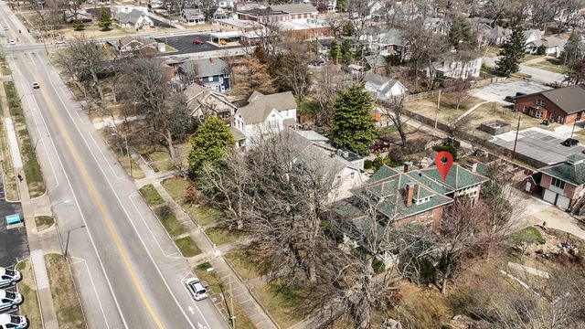 1414 N Benton Avenue, Springfield, MO 65802