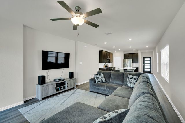 610 Hemingway Lane, Lowry Crossing, TX 75069