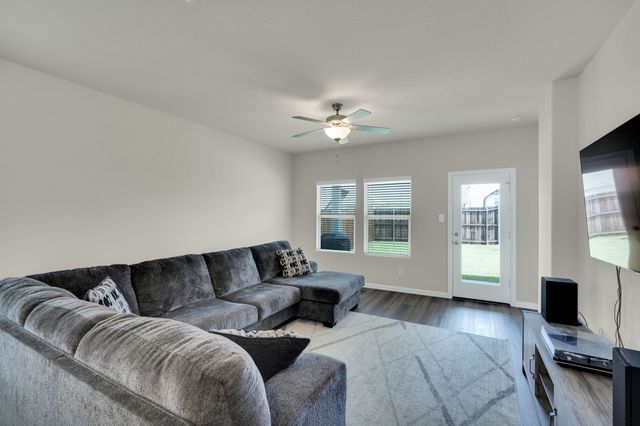 610 Hemingway Lane, Lowry Crossing, TX 75069