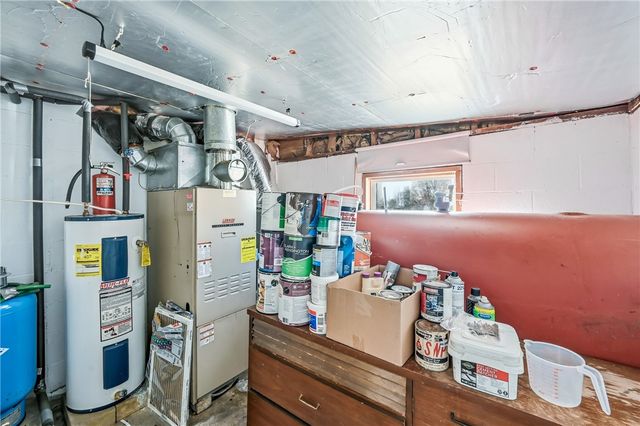 2308 Wirt Ave, Shenango, PA 16134