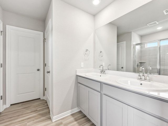 108 Rivendale ST, Liberty Hill, TX 78642