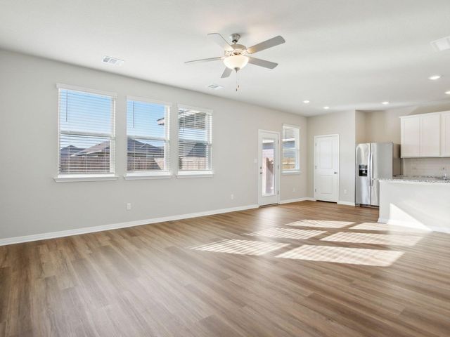 108 Rivendale ST, Liberty Hill, TX 78642