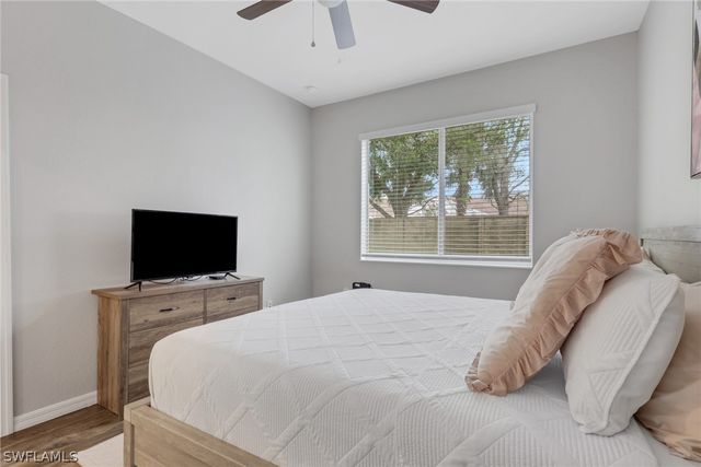 10100 Tin Maple DR 11, Estero, FL 33928