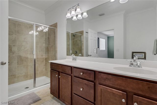 10100 Tin Maple DR 11, Estero, FL 33928