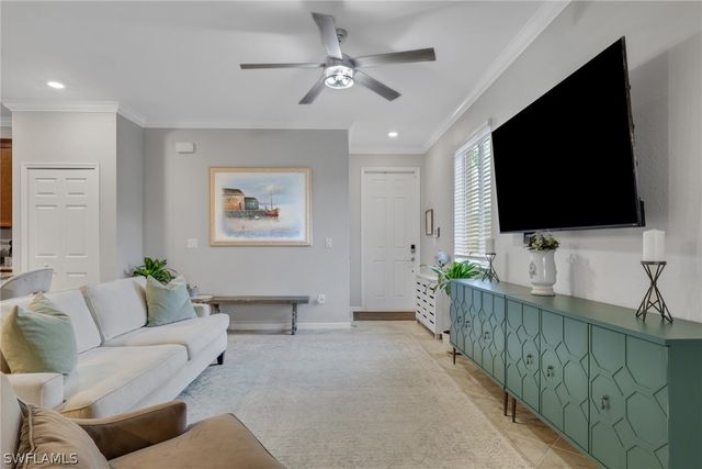 10100 Tin Maple DR 11, Estero, FL 33928