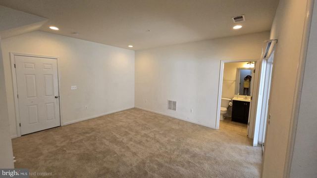 12298 SANDSTONE ST, Waldorf, MD 20601