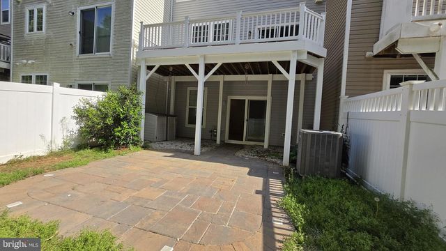 12298 SANDSTONE ST, Waldorf, MD 20601