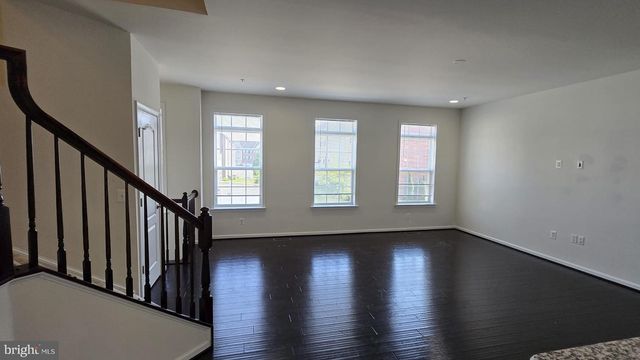 12298 SANDSTONE ST, Waldorf, MD 20601