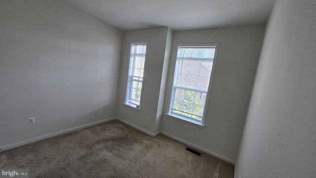 12298 SANDSTONE ST, Waldorf, MD 20601