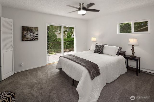 1564 NE Serpentine Place, Shoreline, WA 98155