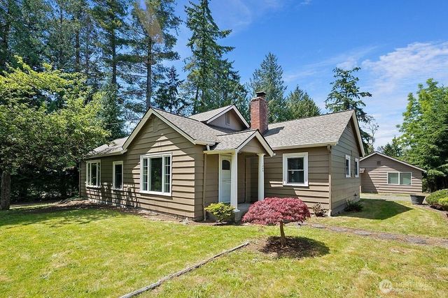 1564 NE Serpentine Place, Shoreline, WA 98155