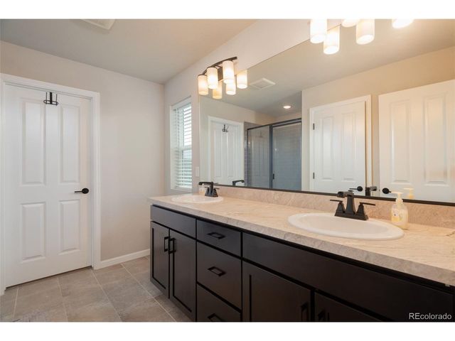 16763 Chilton Dr, Mead, CO 80542