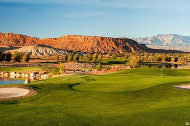 3819 W 240 N, Hurricane, UT 84737