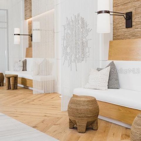 119-2 E PINE STREET, Orlando, FL 32801