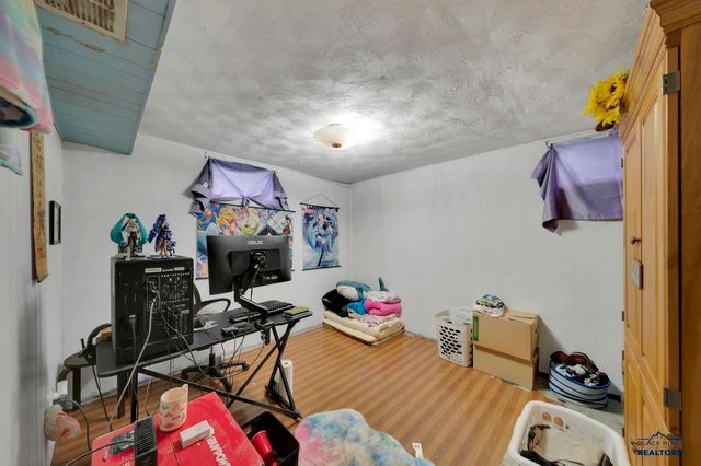 341 E CUSTER ST, Rapid City, SD 57701