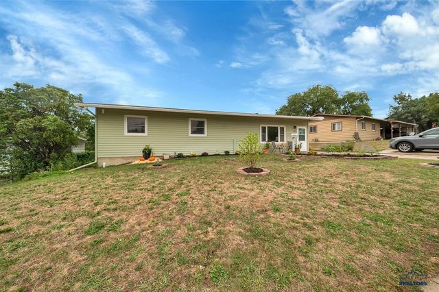 341 E CUSTER ST, Rapid City, SD 57701