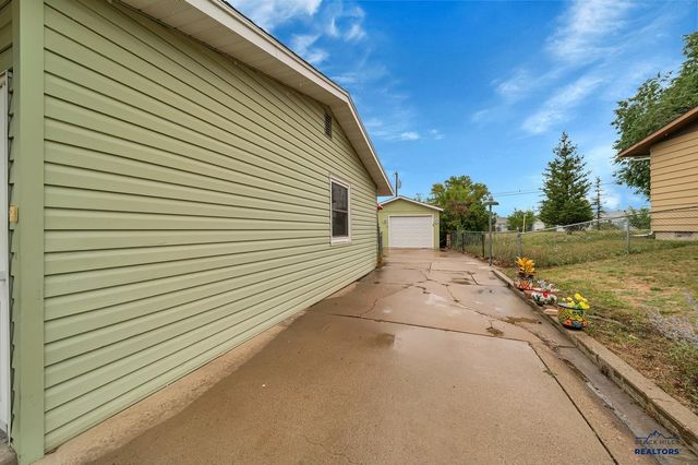 341 E CUSTER ST, Rapid City, SD 57701