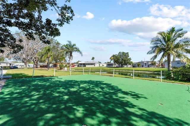 10473 HOLIDAY SHORES DRIVE 303, Largo, FL 33773