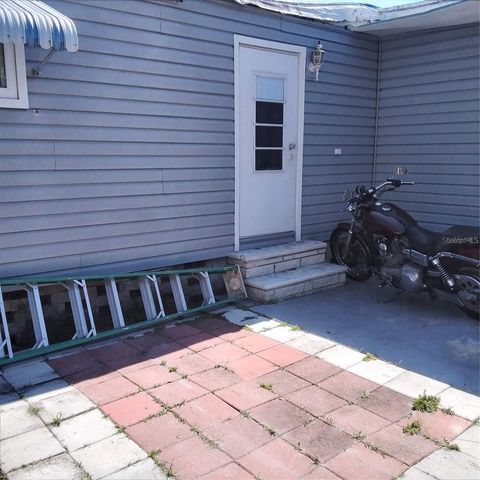 10473 HOLIDAY SHORES DRIVE 303, Largo, FL 33773