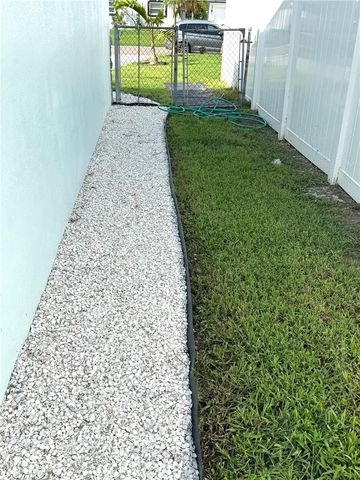 10708 DONBRESE AVENUE, Tampa, FL 33615