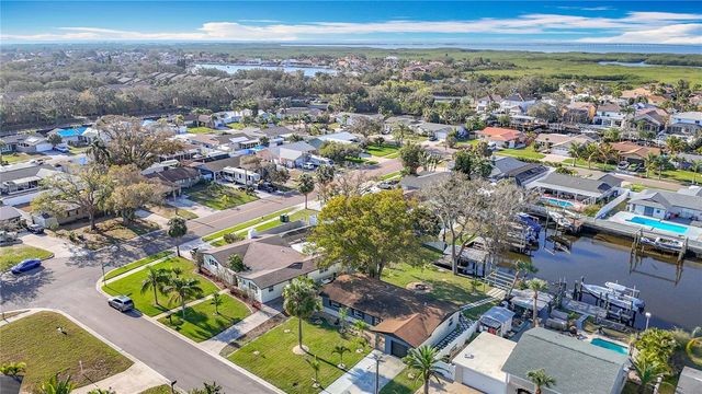 10708 DONBRESE AVENUE, Tampa, FL 33615