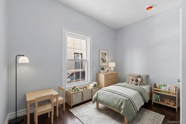 13540 231st Street, Laurelton, NY 11413