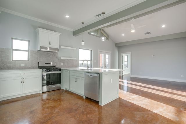 116 Overlook Trail, Azle, TX 76020