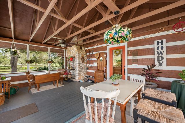 402 Smith RD, Bastrop, TX 78602