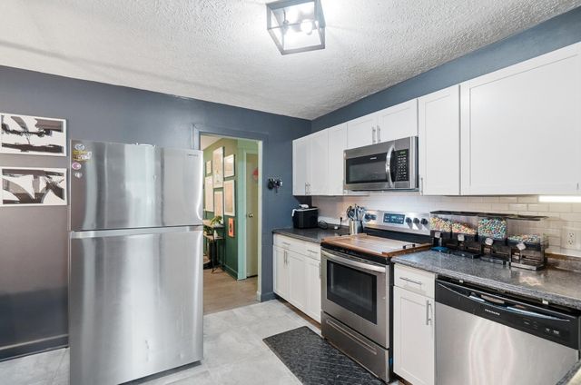 1674 Burlington Avenue, Columbus, OH 43227
