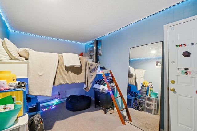 1674 Burlington Avenue, Columbus, OH 43227