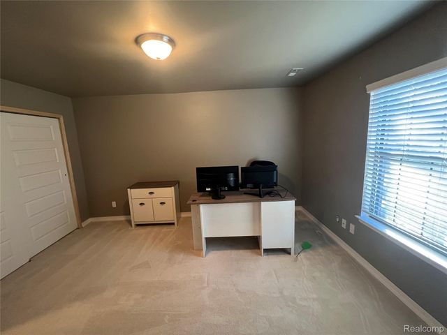 29726 Pine Ridge Circle, Farmington, MI 48331