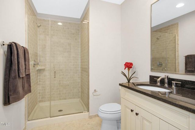400 W North Street 814, Raleigh, NC 27603