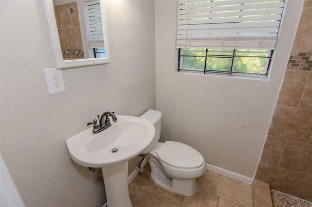 1203 Sunset Drive, Pasadena, TX 77506