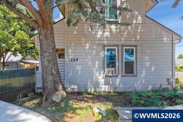 229 NE Maple St, Sublimity, OR 97385