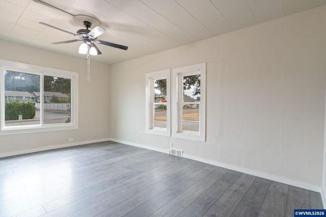 229 NE Maple St, Sublimity, OR 97385