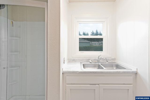 229 NE Maple St, Sublimity, OR 97385