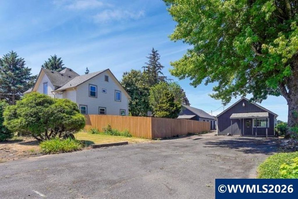 229 NE Maple St, Sublimity, OR 97385