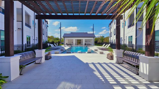 2720 Grand Fountains Drive H, Houston, TX 77054