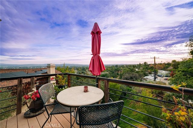 640 Sturtevant Dr, Sierra Madre, CA 91024