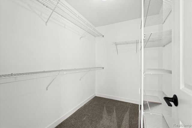 6192 Summerbrooke Circle, Fowlerville, MI 48836