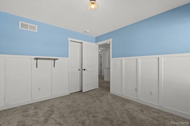 6192 Summerbrooke Circle, Fowlerville, MI 48836