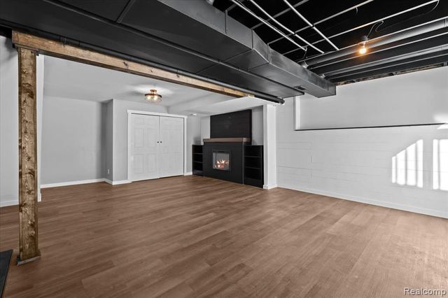 6192 Summerbrooke Circle, Fowlerville, MI 48836